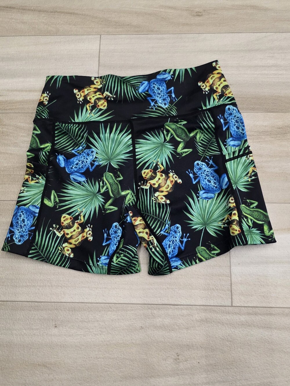 CVG Toxic Frog Shorts - Picture 2 of 5